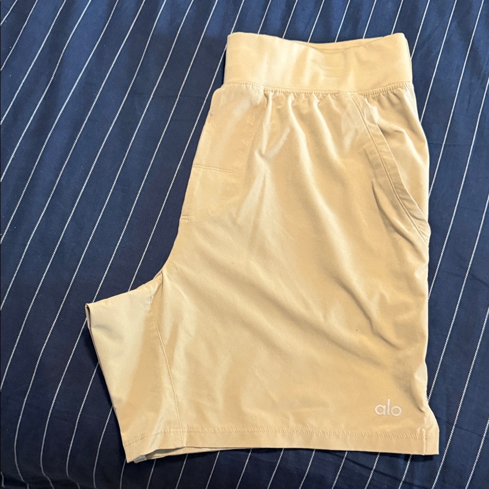 Alo Shorts